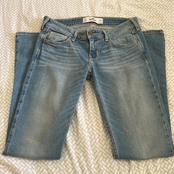 hollister 5s (27x31) low rise boot cut jeans - Picture 1 of 9
